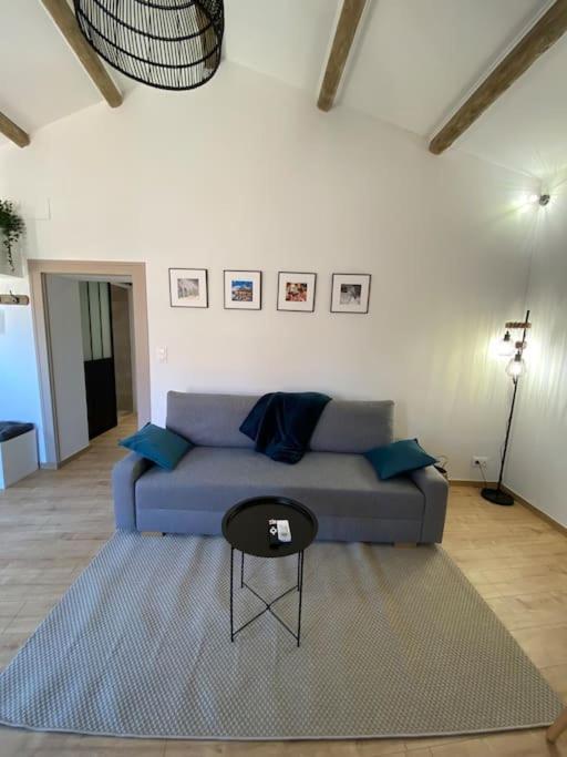 בזייה Le Petit Loft Des Halles מראה חיצוני תמונה